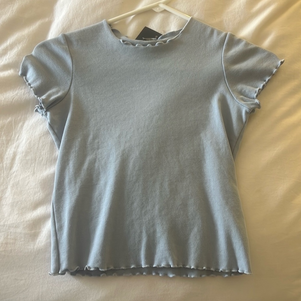 blue lettuce trim BM top